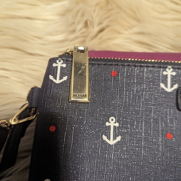 Navy Blue Tommy Hilfiger wallet wristlet with strap - Picture 3 of 5